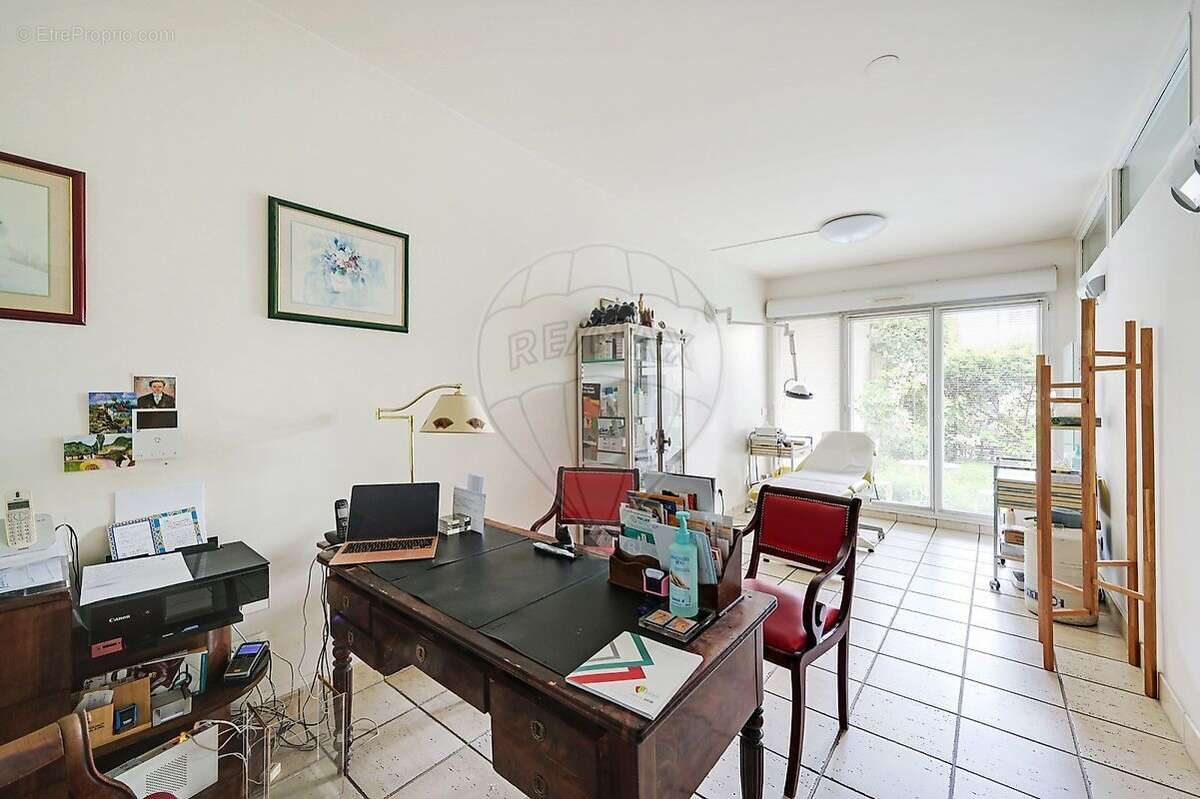 Appartement à PARIS-12E