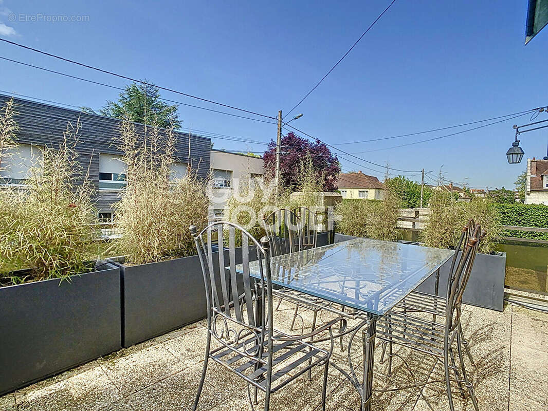 Maison à VILLERS-COTTERETS