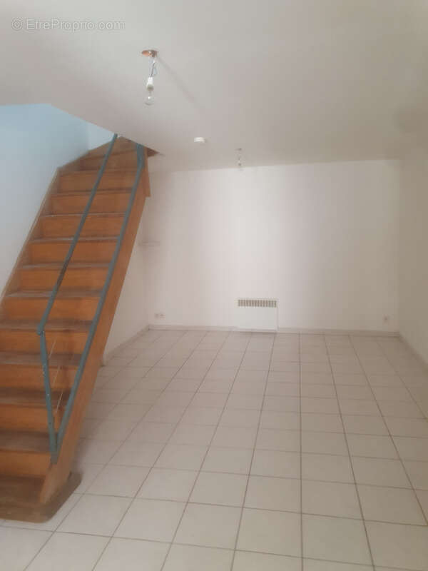 Appartement à LAMBESC