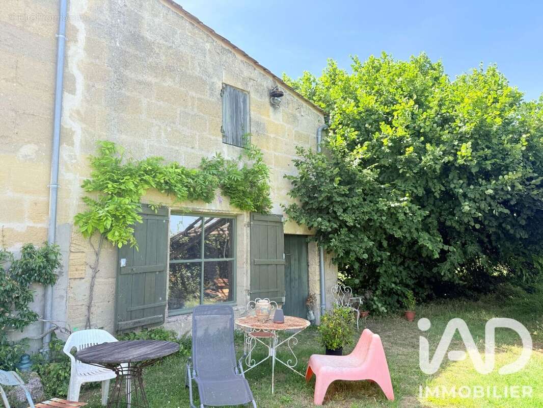 Maison 140 m² à Asques  - photo 2