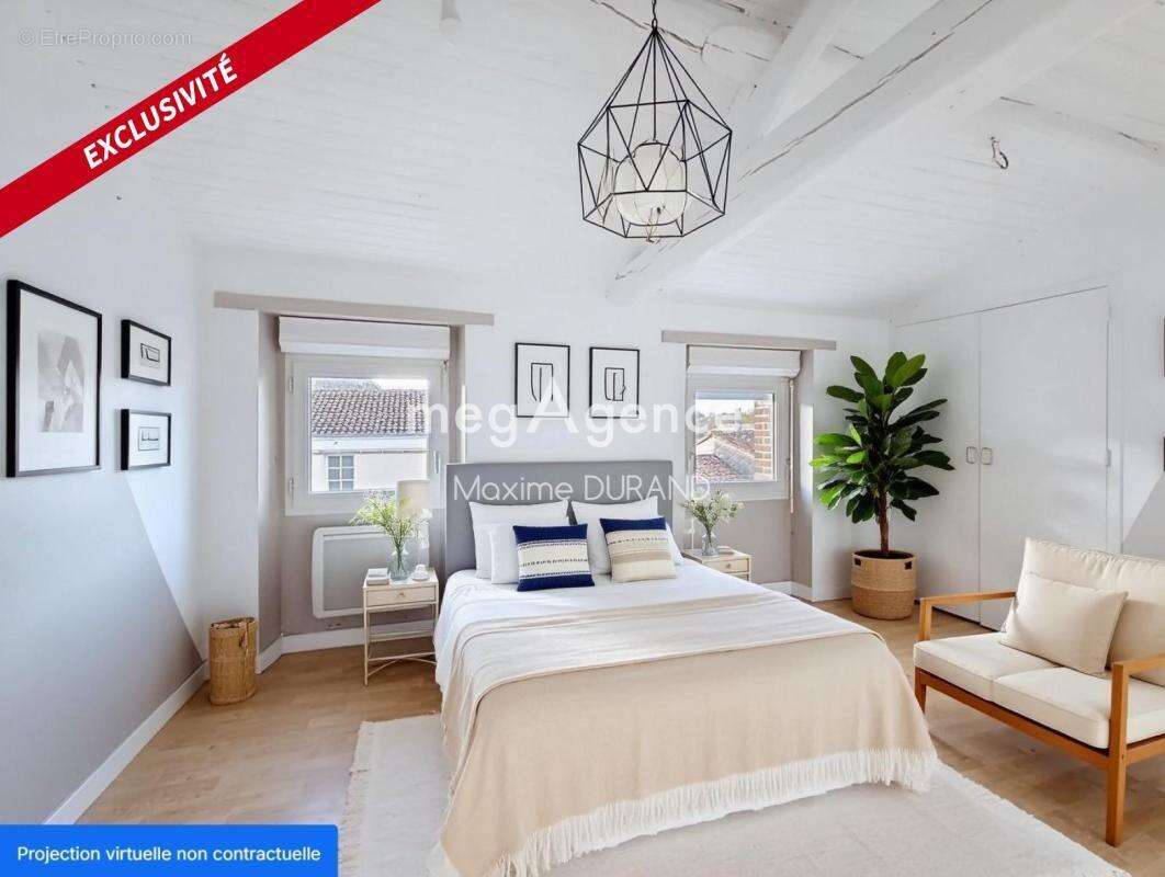 Appartement à TREMENTINES