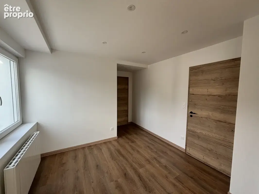 Sousplex de 100 m2   4 chambres   2 salles de bain   espace vert & garage - photo 6