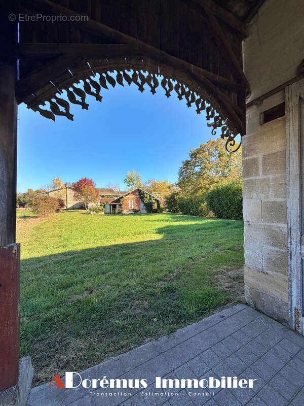 Maison à LATRESNE