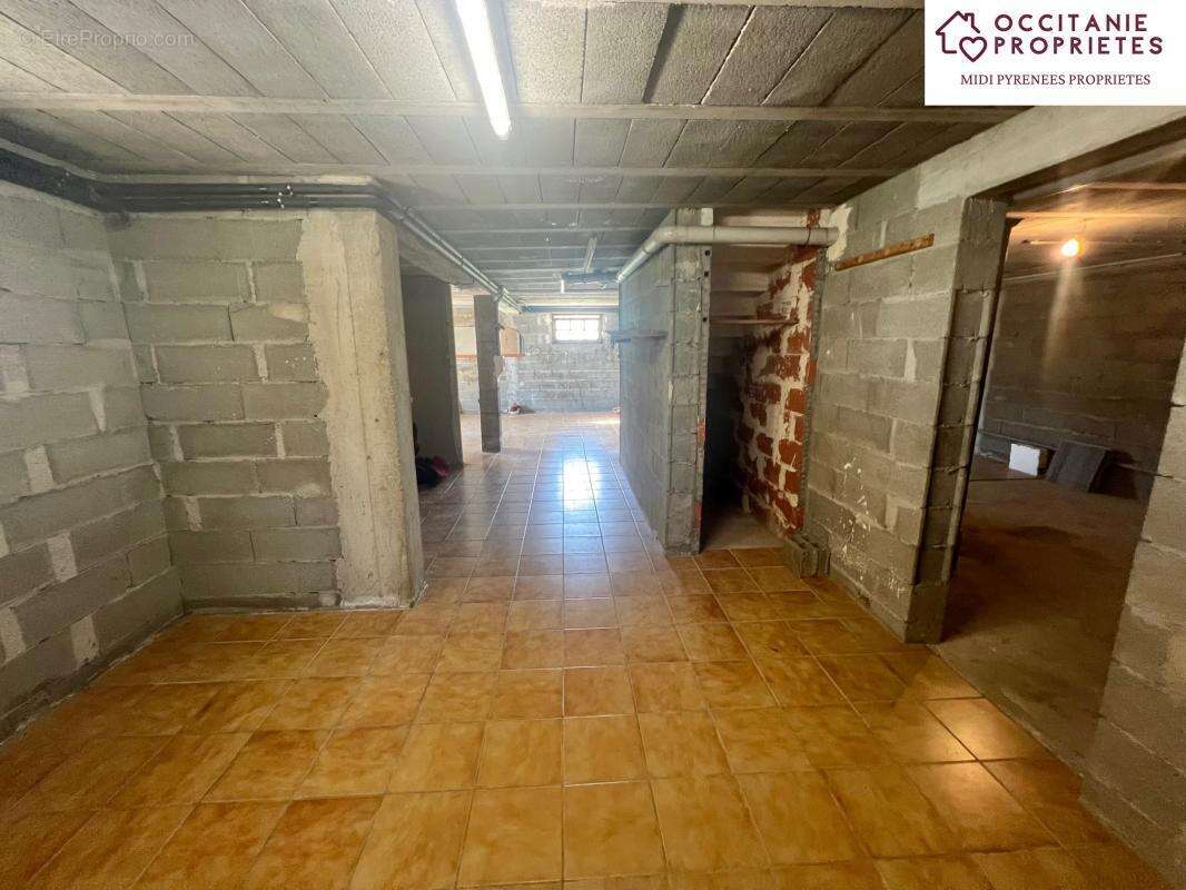 Maison à LEZAT-SUR-LEZE