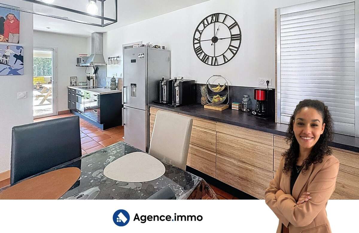 Maison à SAINT-CIERS-SUR-GIRONDE