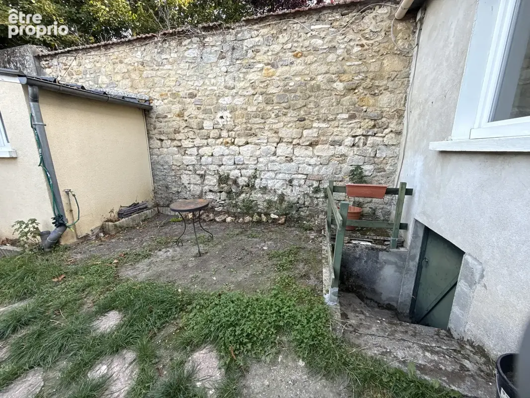 Marines centre : vends maison plain pieds 40m2 - photo 2