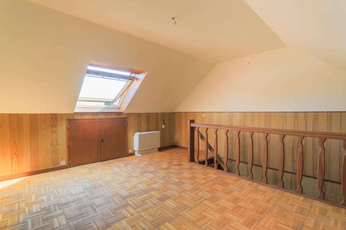 Maison 7 pièces - 4 ch - 164 m² - Vieux-Condé - photo 9