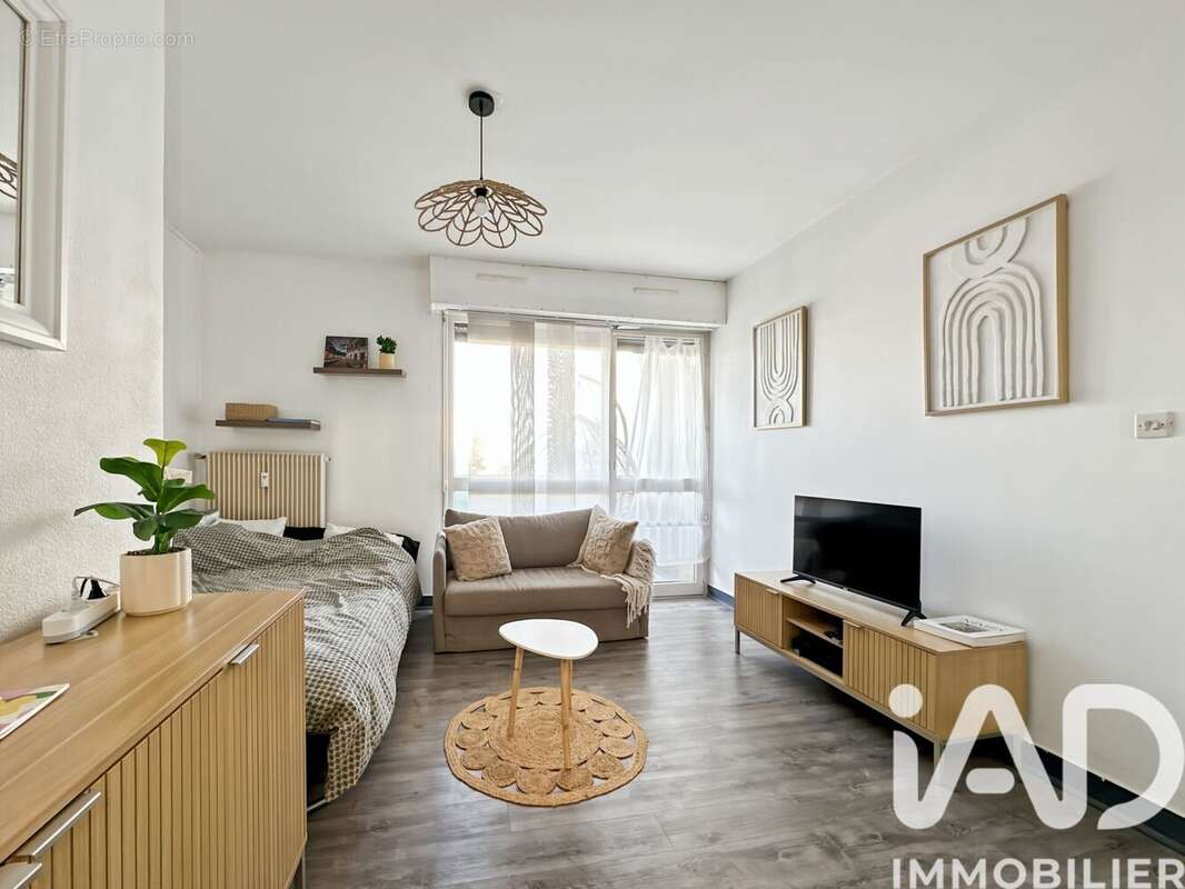Photo 2 - Appartement à NIMES