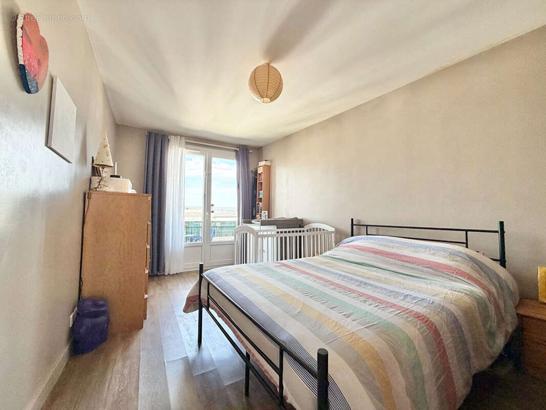 Appartement Sartrouville 3 pièce(s) 64 m2 - photo 4