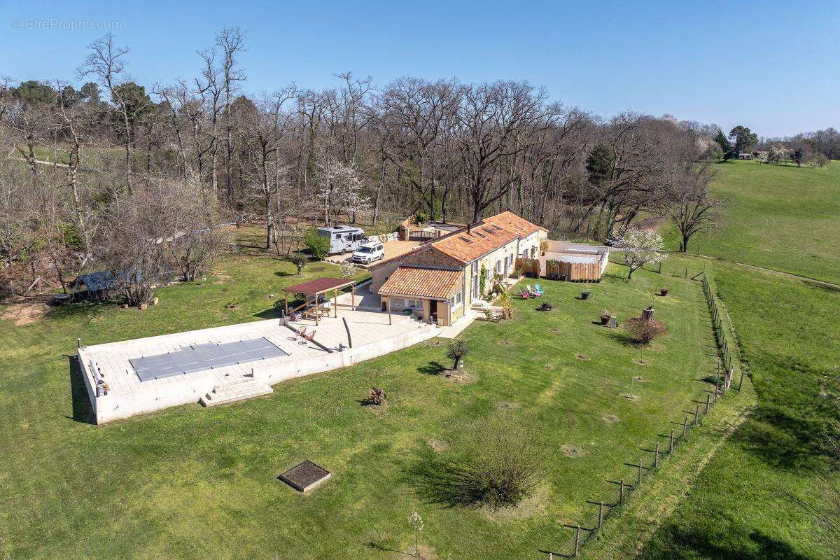 Maison à VILLAMBLARD