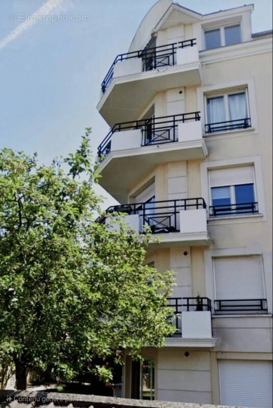 Appartement à LE PERREUX-SUR-MARNE