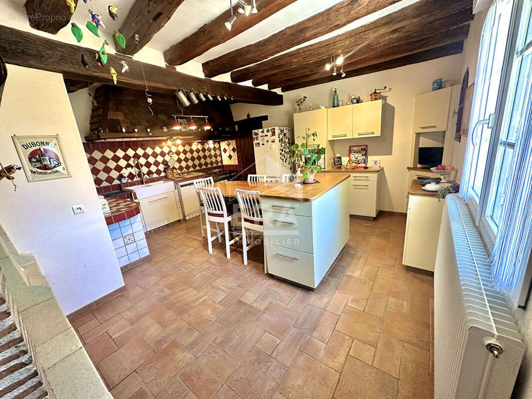 Maison 225m² à berthenay - photo 5