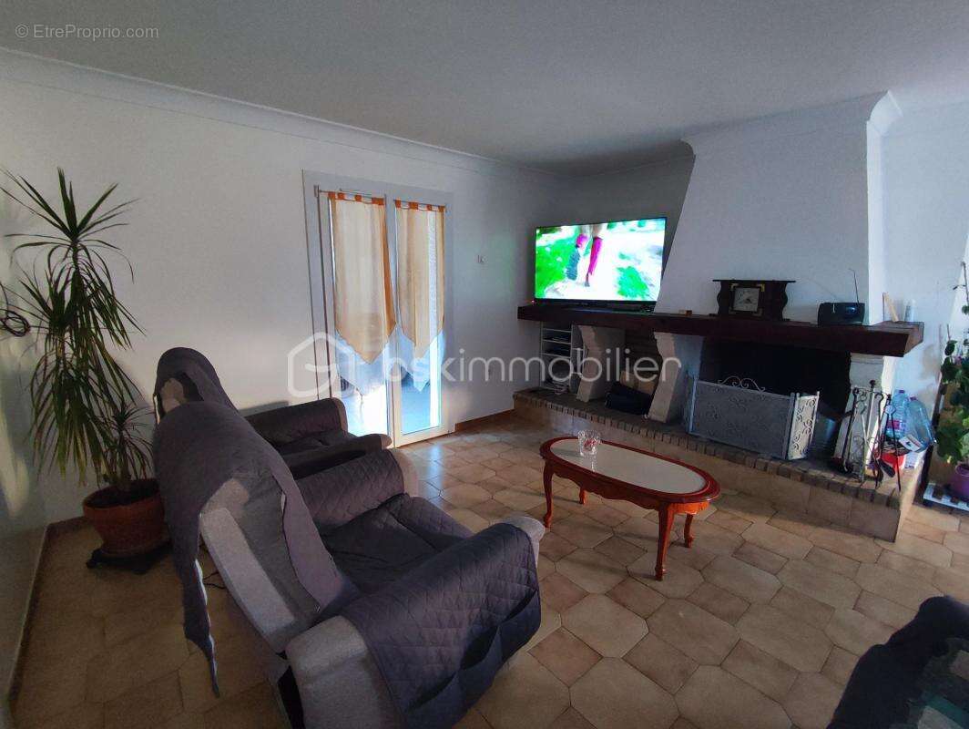 Balaruc le Vieux, villa de type 5 de 136 m² sur 920 m² de terrain - photo 2