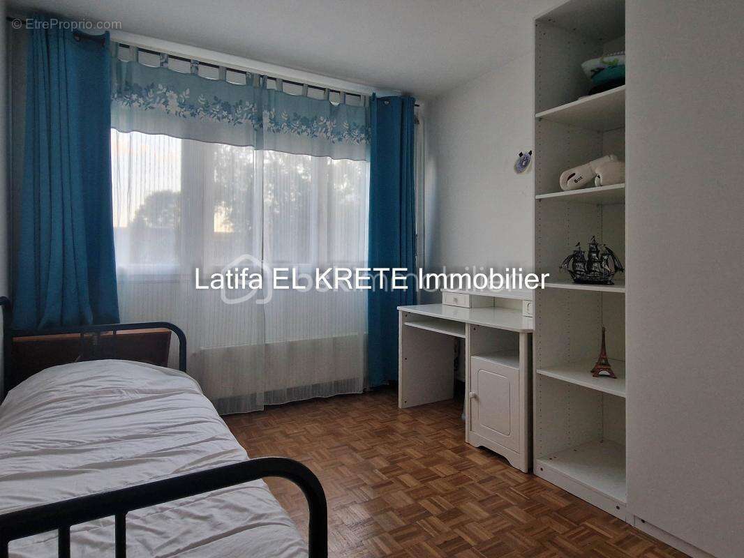 Maison à CHENNEVIERES-SUR-MARNE