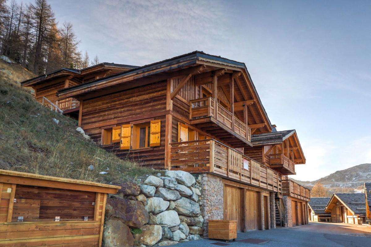Maison à ISOLA