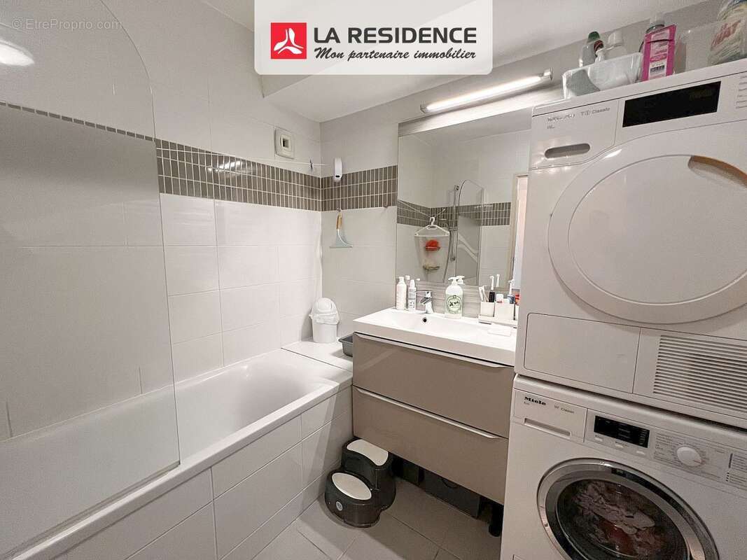 Appartement 97 m² à Velizy-Villacoublay  - photo 8