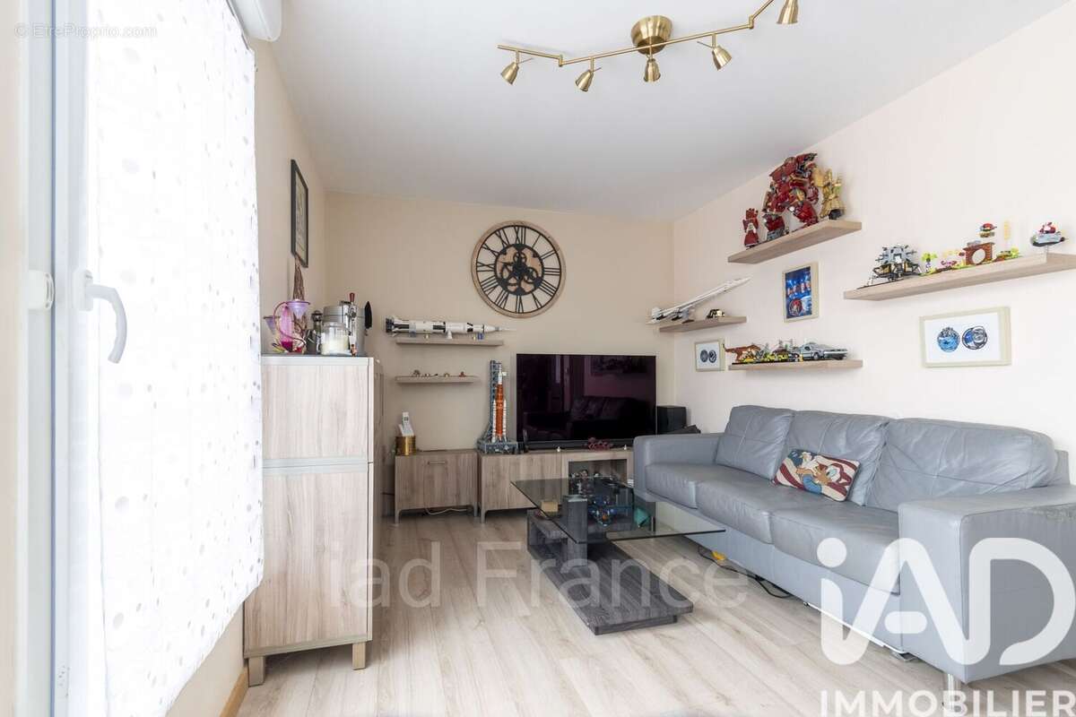 Photo 2 - Appartement à BONNIERES-SUR-SEINE