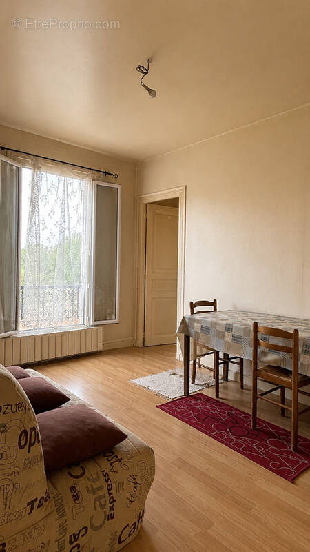 Appartement à VILLENEUVE-SAINT-GEORGES