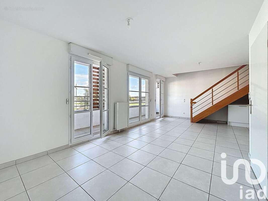 Photo 3 - Appartement à OZOIR-LA-FERRIERE