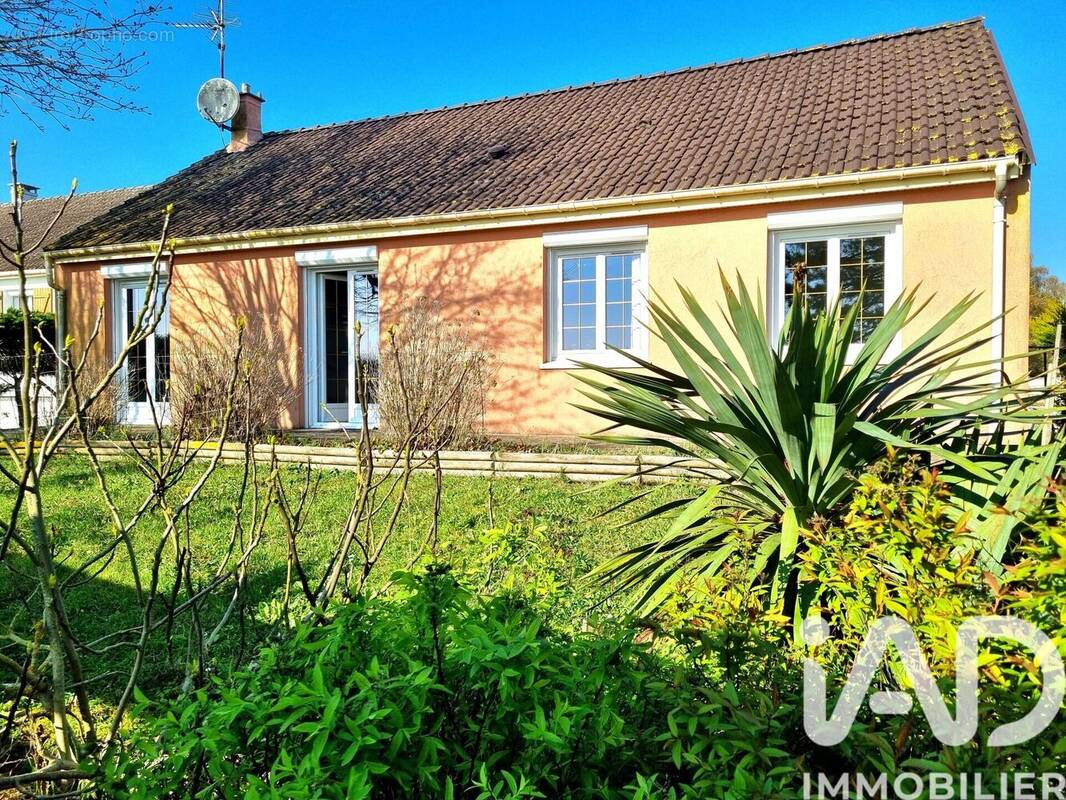 Photo 1 - Maison à JANVILLE