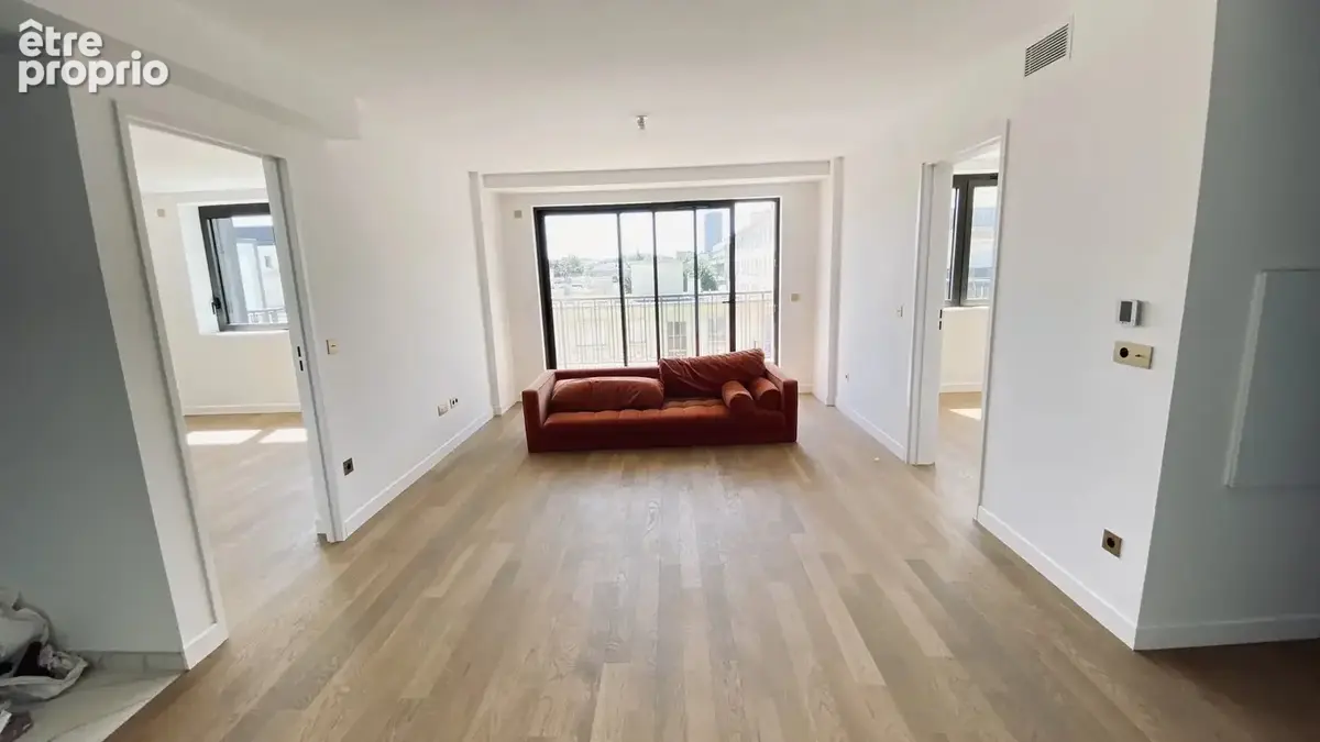 Immeuble neuf avec piscine & salle de sport - photo 3