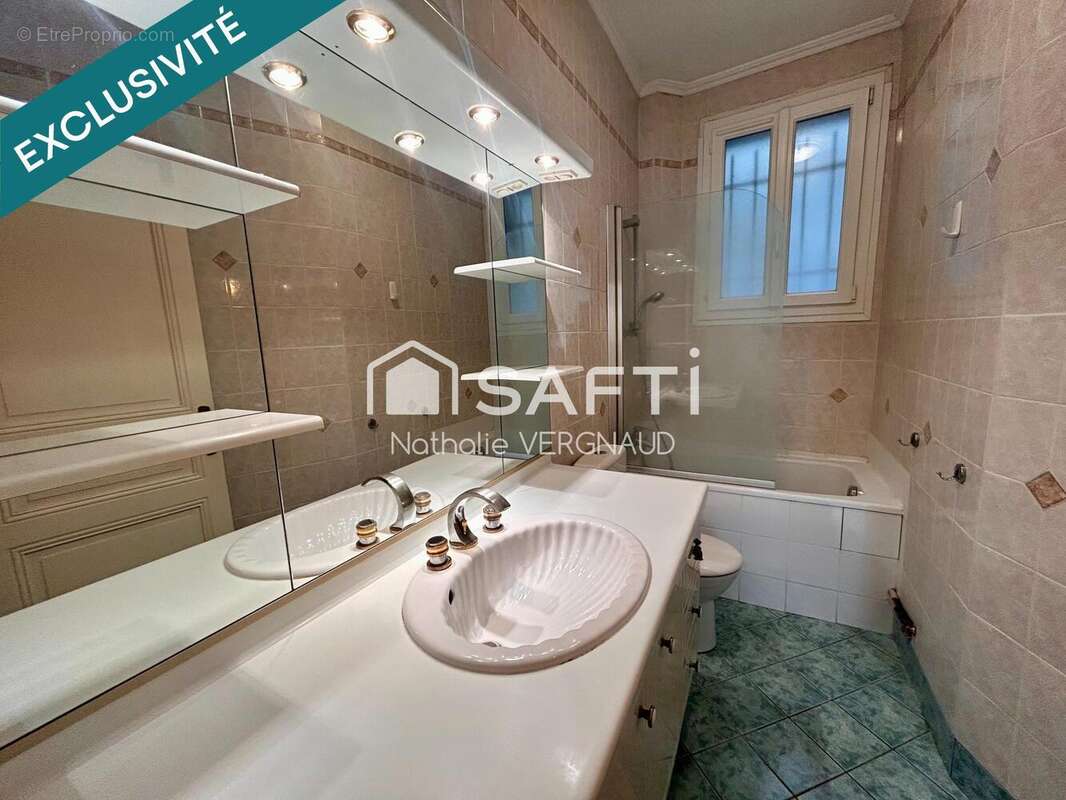 Photo 6 - Appartement à PARIS-15E