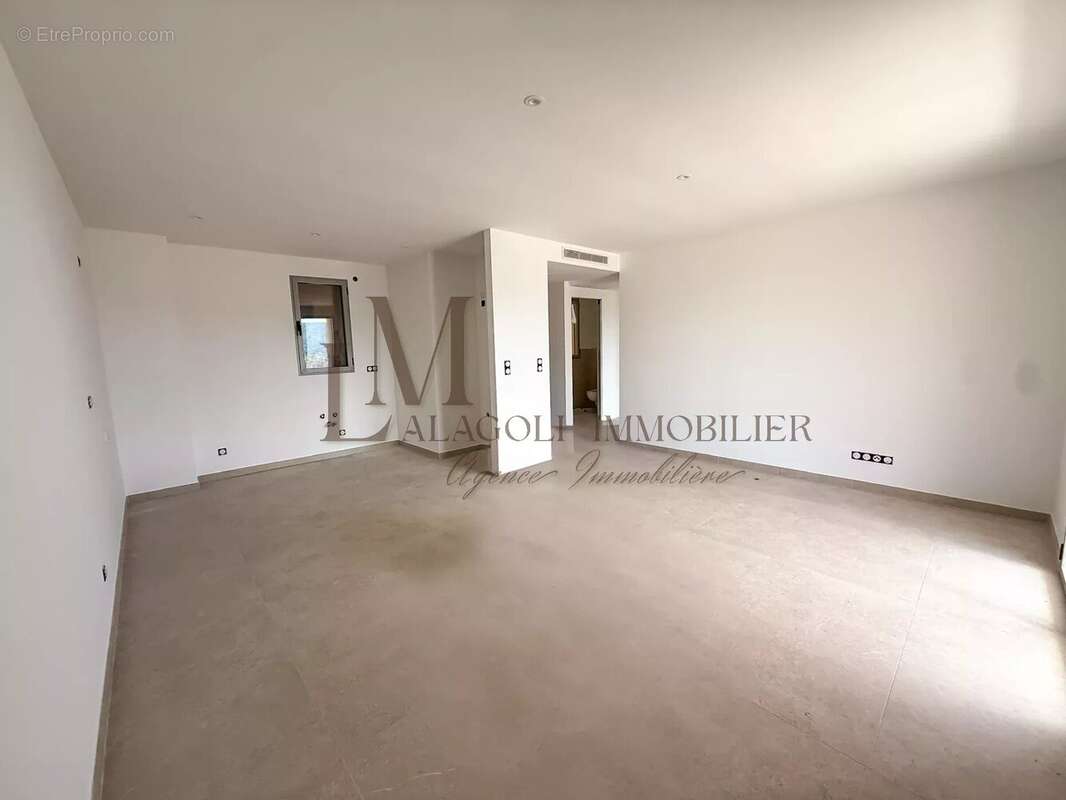 Appartement à PORTO-VECCHIO