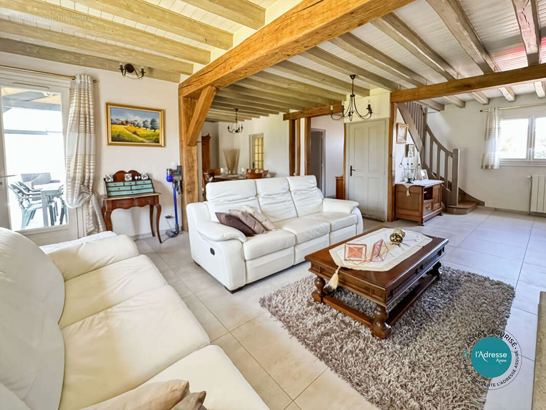 Maison à AUVERNAUX