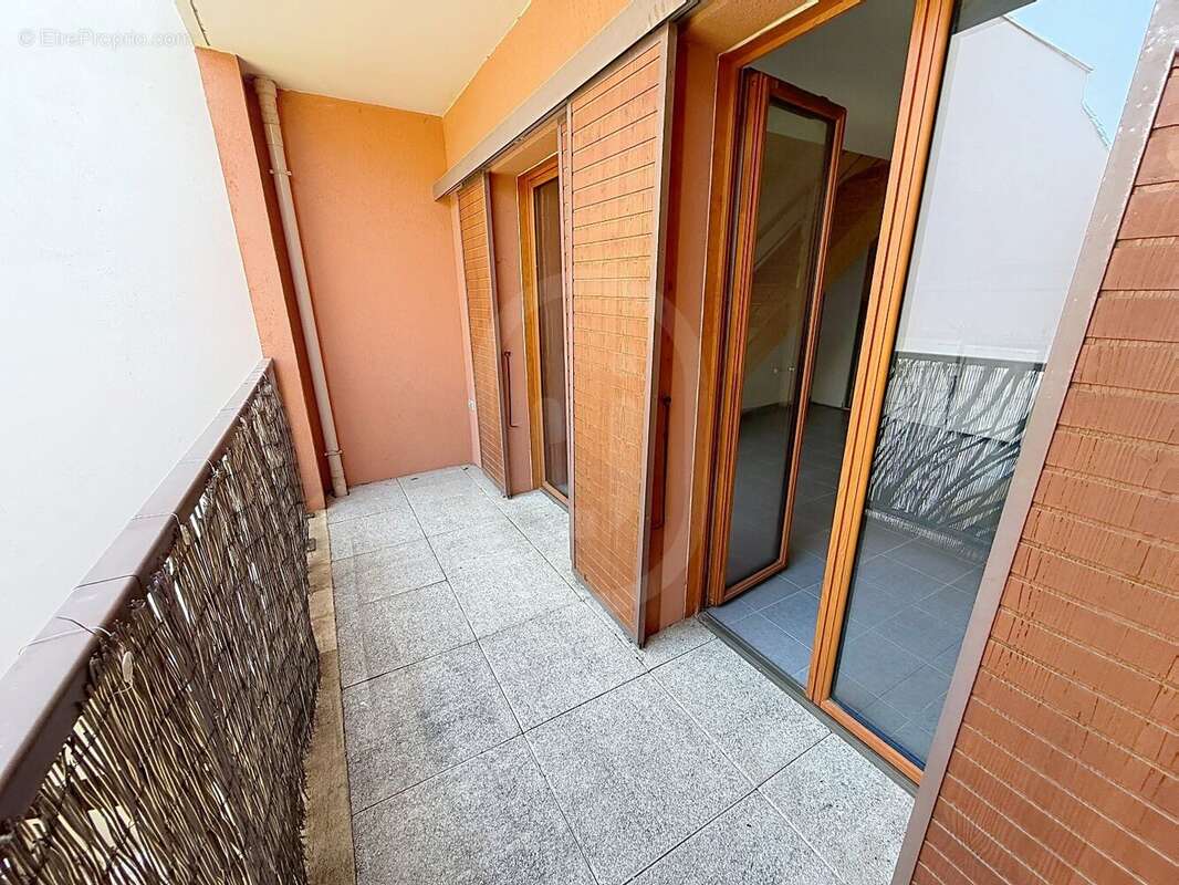 Appartement à CASTELNAU-LE-LEZ