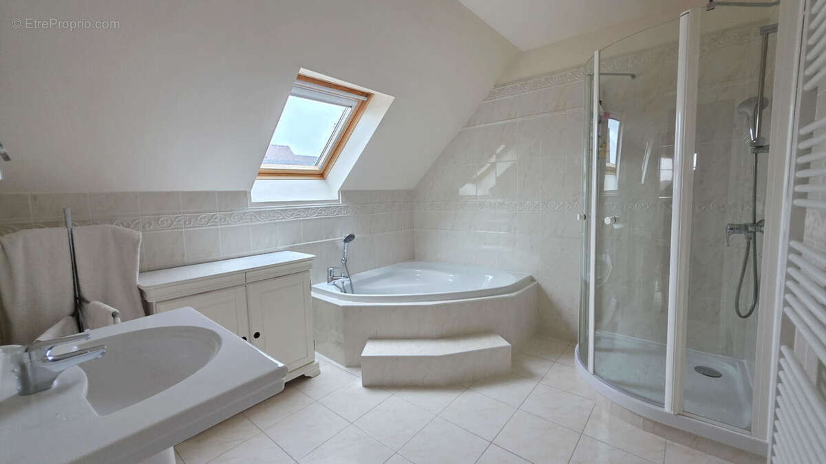 Maison à BALLAN-MIRE