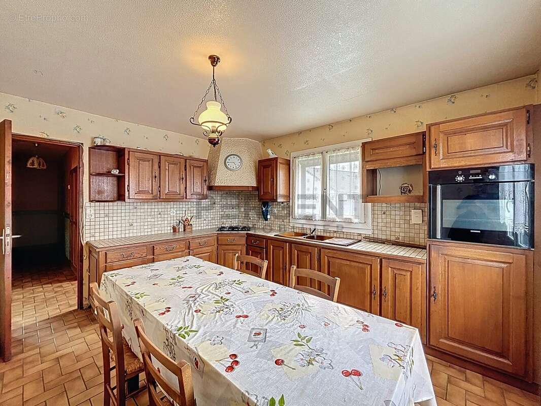 Maison à VILLERS-SEMEUSE