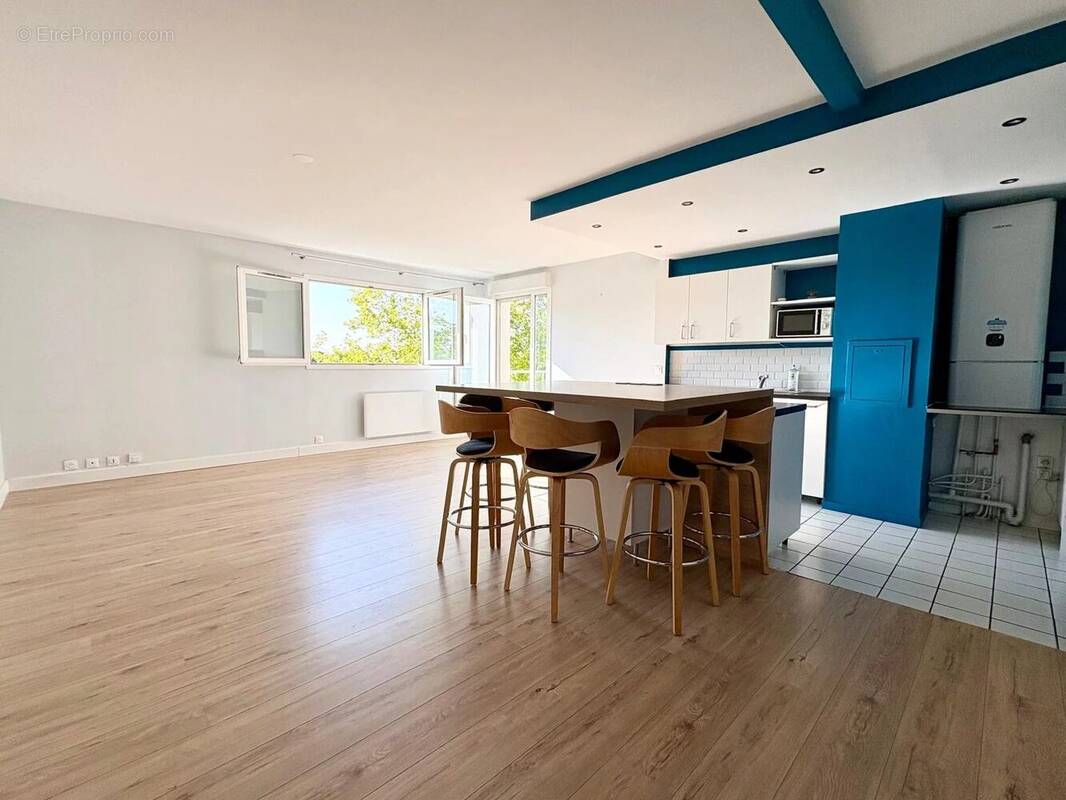 Appartement à PLAISIR