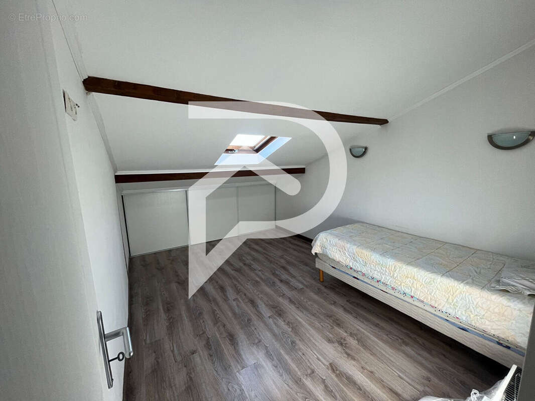 Maison à VIRY-CHATILLON