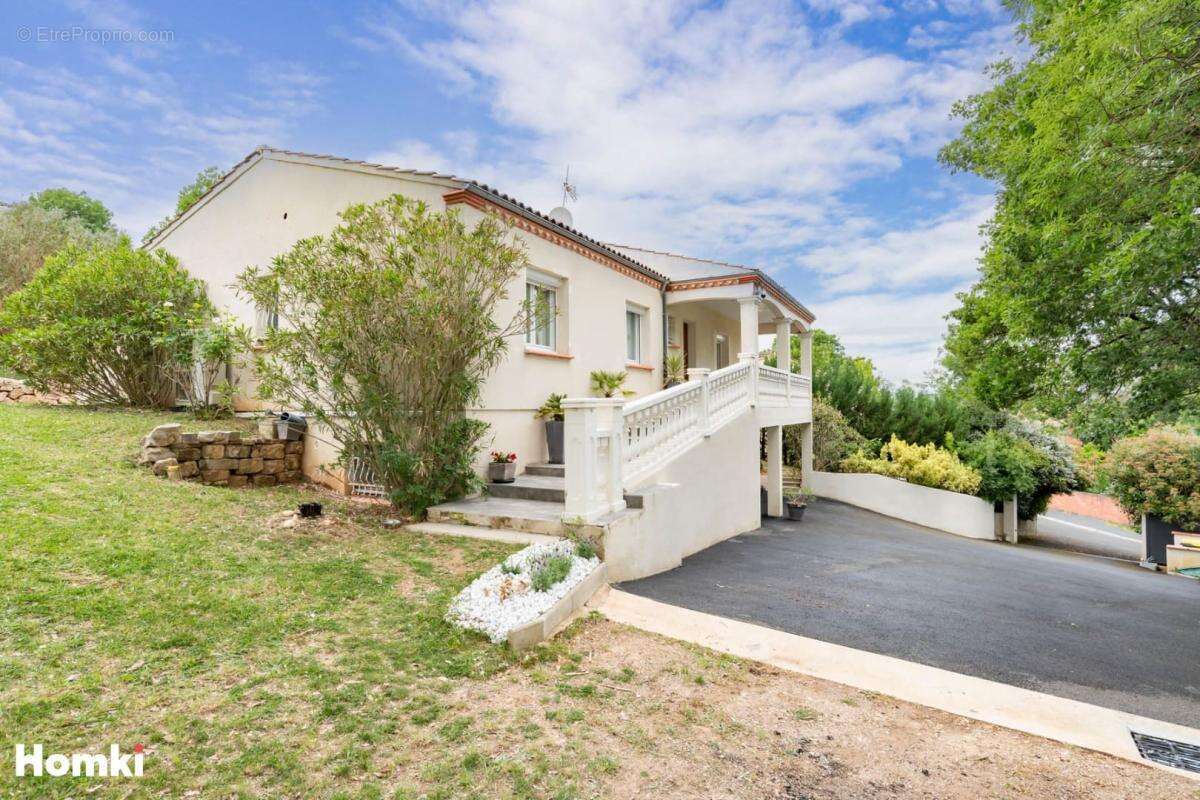Villa T5 de 102 m² avec sous-sol complet à Cunac - photo 4