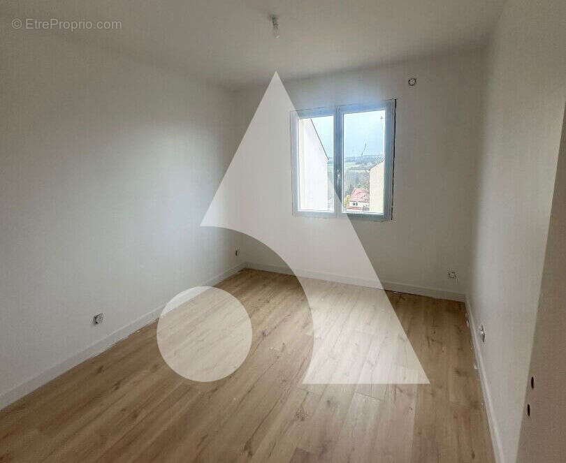 Maison à VILLIERS-SUR-MORIN