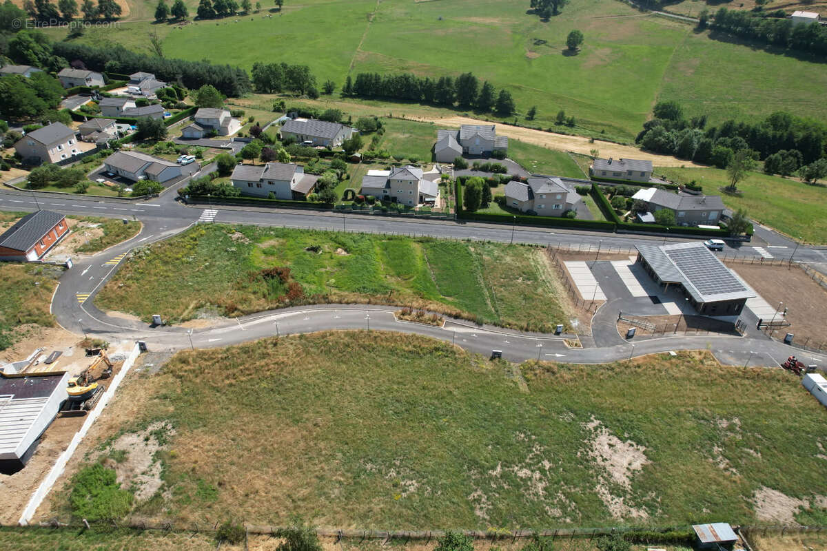 Terrain à YSSINGEAUX