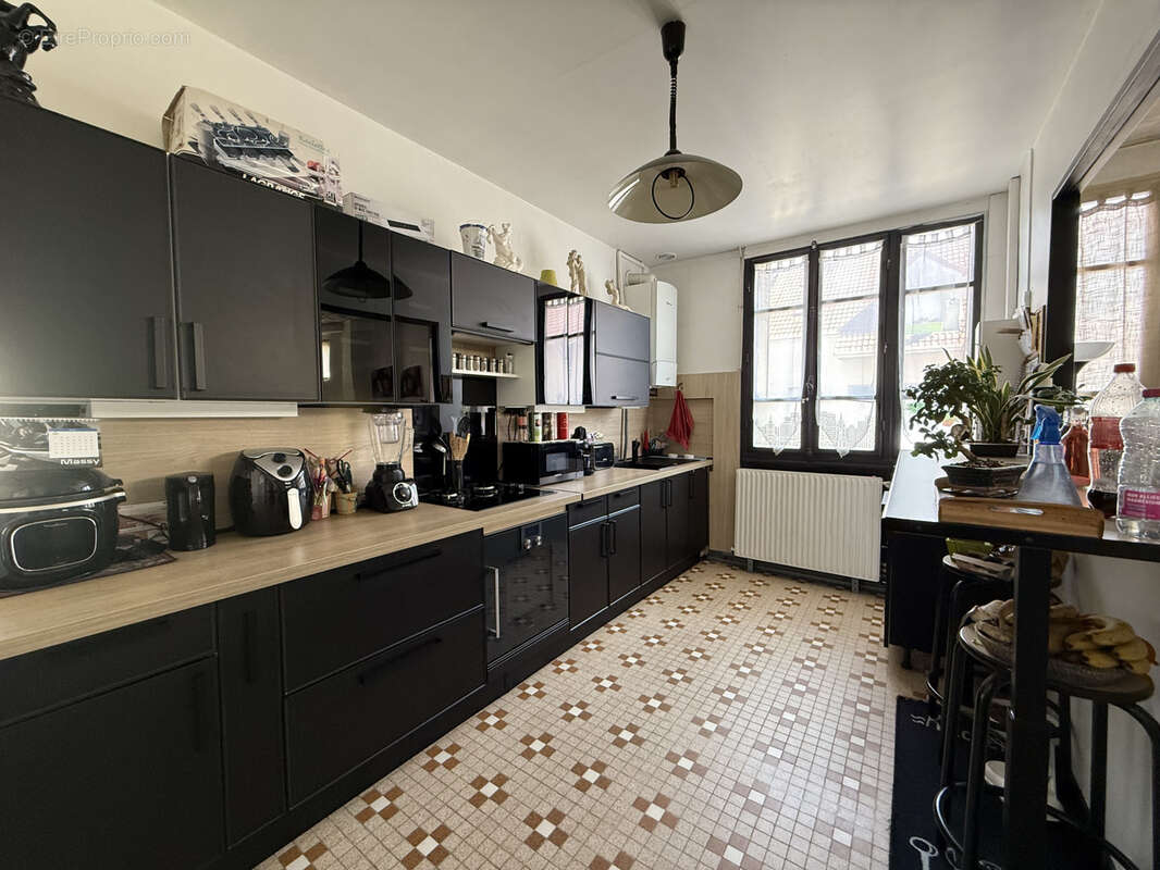 Maison à LE BLANC-MESNIL