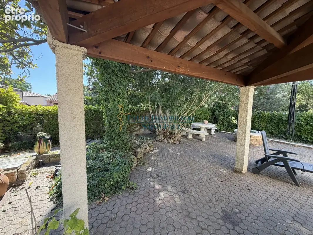 Maison 130 m² à Saint-Andre-De-Sangonis  - photo 7