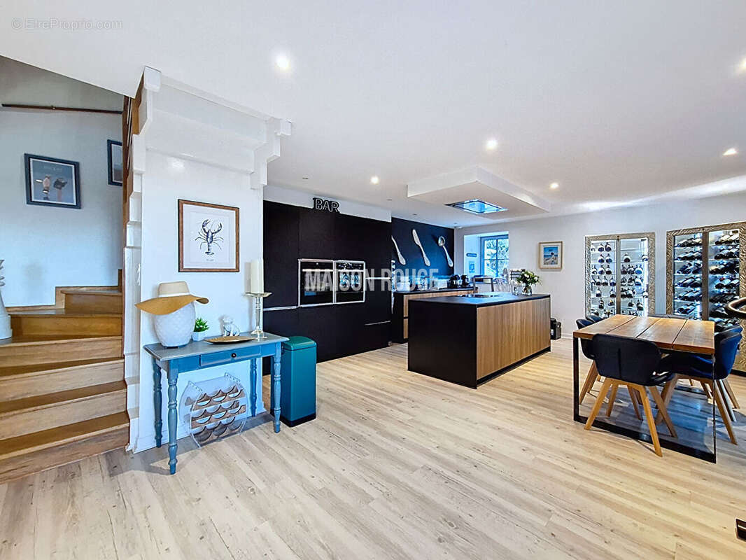 Maison à PLOUER-SUR-RANCE