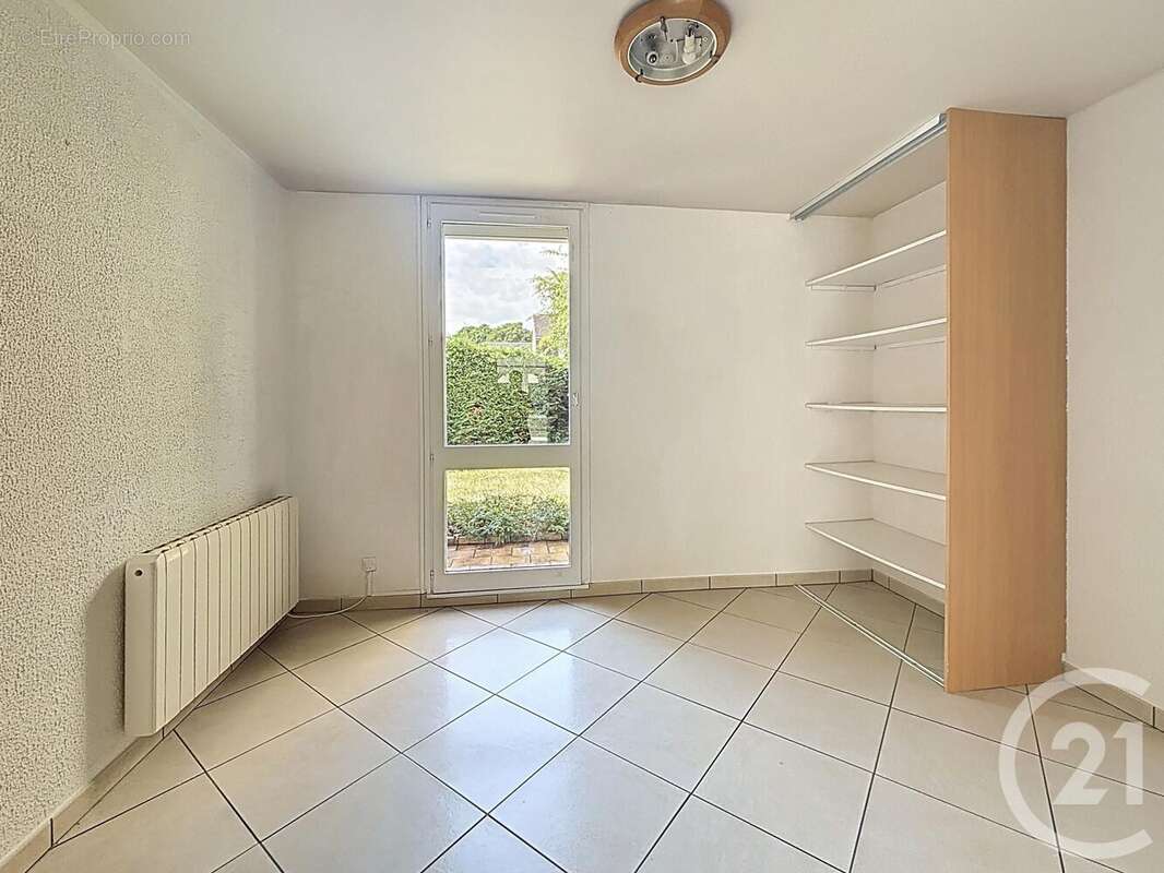 Maison à COMBS-LA-VILLE