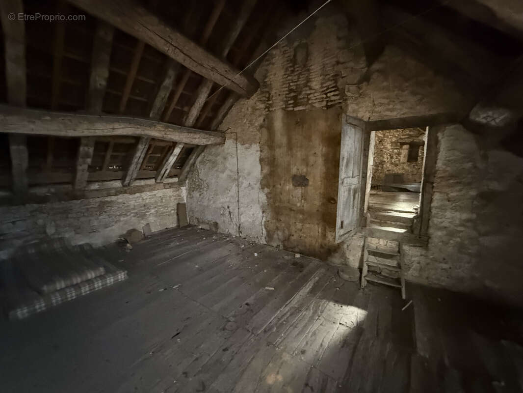 Maison à CHATILLON-SUR-SEINE