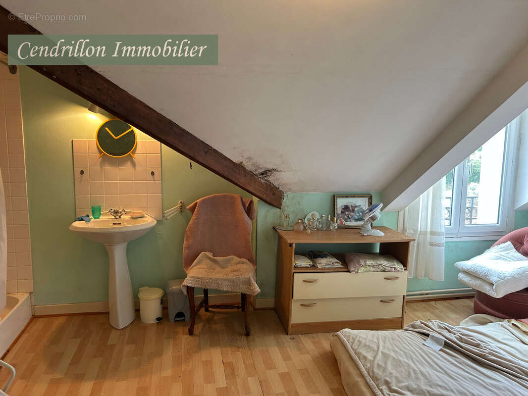 Maison à SAINT-DIZIER-LEYRENNE