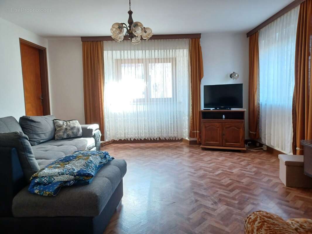 Maison à ESCHENTZWILLER