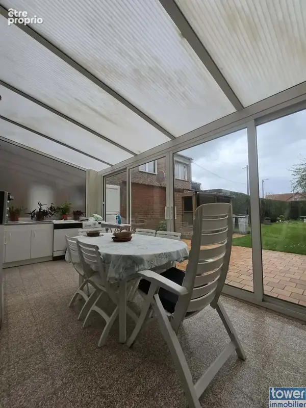 Maison semi-individuelle avec jardin, 2 garages et 4 chambres - photo 8