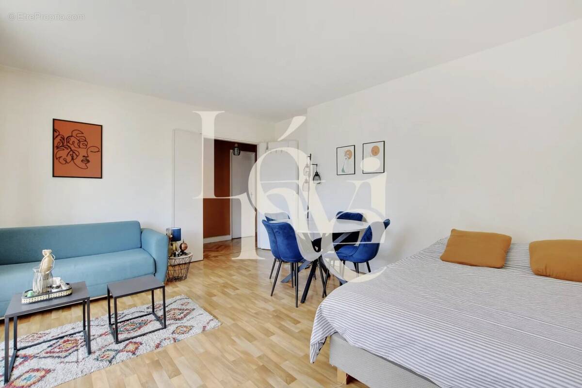 Appartement à PARIS-5E