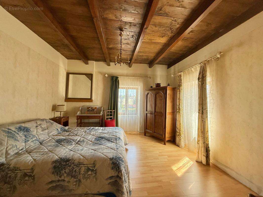 Maison à LONGECOURT-EN-PLAINE