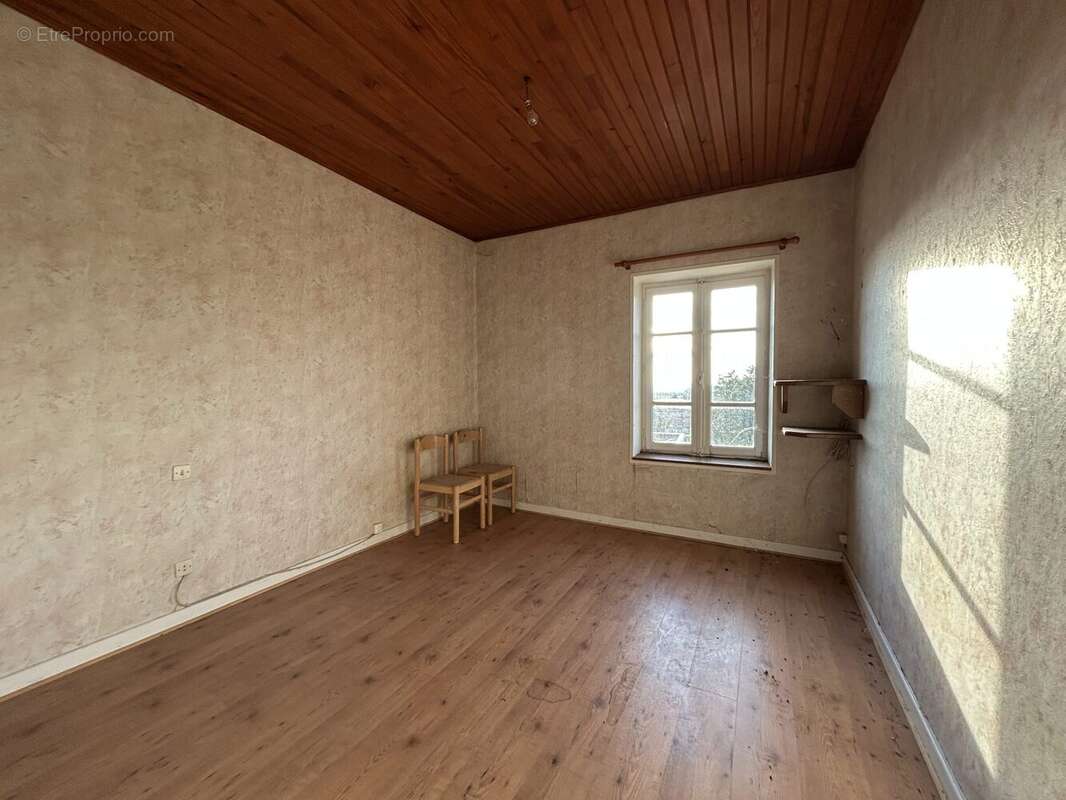 Appartement 45 m² à Marges  - photo 5