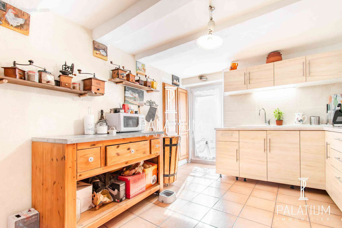 Maison à SAINT-JULIEN