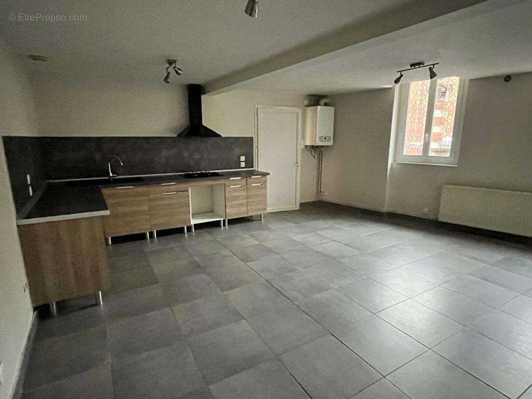 Appartement à MOULINS