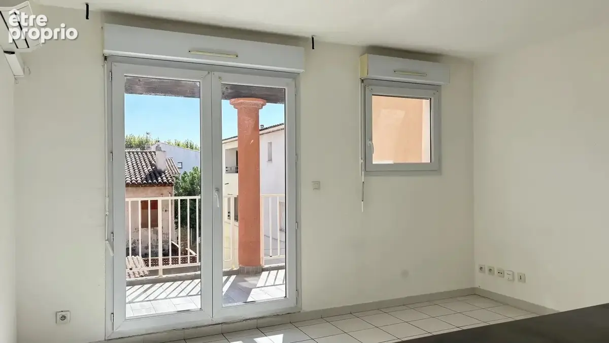 T2 avec terrasse et parking - Investissement locatif - Port-de-Bouc Plaisance - photo 7